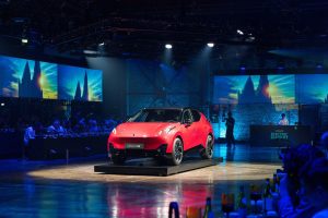 Lynk & Co стартира първия си електрически SUV в Европа